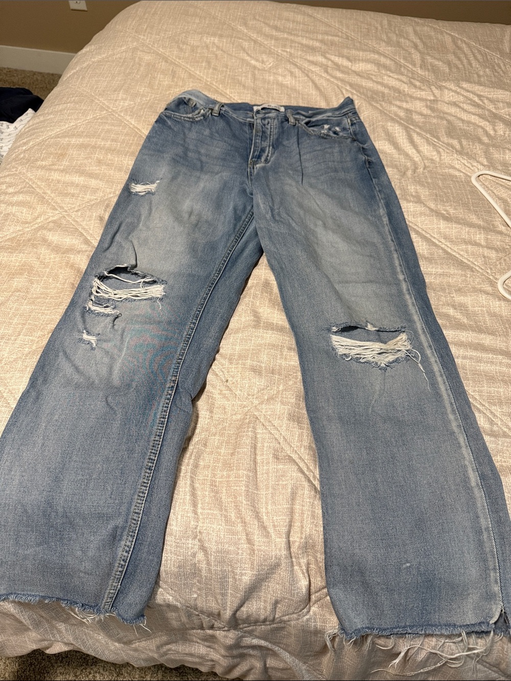 Kan Can Brand Light Blue Distressed Women’s Jeans